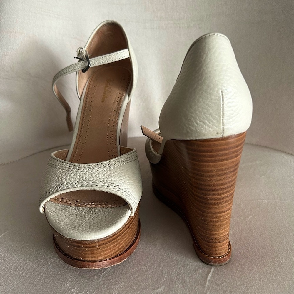 Brooks Brothers leather wedge platform sandals